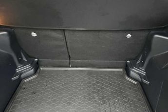 Toyota Yaris Cross 1.5 VVT-h Icon SUV 5dr Petrol Hybrid E-CVT Euro 6 (s/s) (116 ps)