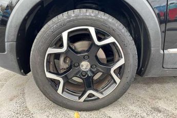 Vauxhall Crossland 1.2i Turbo (130 PS) Ultimate 5 Door Petrol Automatic *** 1 Owner