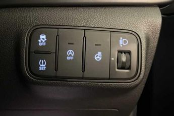 Hyundai i20 1.0 T-GDi Premium Hatchback 5dr Petrol DCT Euro 6 (s/s) (100 ps)