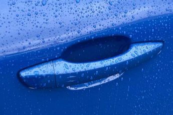 VAUXHALL MOKKA Electric 50kWh Ultimate Edition SUV 5dr Electric Auto (136 ps)