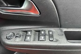 VAUXHALL Corsa Electric 50kWh GS Line Hatchback 5dr Electric Auto (136 ps)