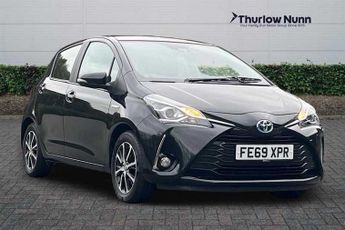 Toyota Yaris 1.5 VVT-h Icon Tech Hatchback 5dr Petrol Hybrid E-CVT Euro 6 (s/