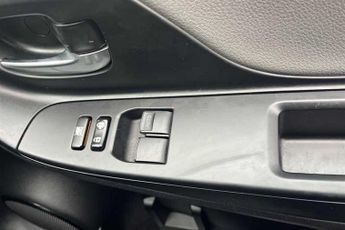 Toyota Yaris 1.5 VVT-h Icon Tech Hatchback 5dr Petrol Hybrid E-CVT Euro 6 (s/