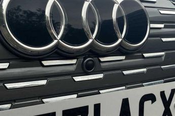 AUDI Q4 E-TRON 40 S line SUV 5dr Electric Auto 82kWh (204 ps)