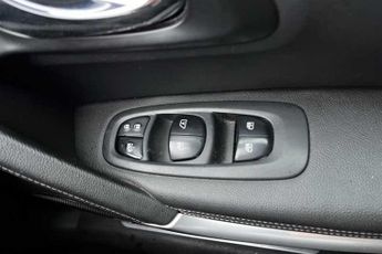 Renault Kadjar 1.5 dCi (110 PS) Signature Nav 5 Door Diesel SUV Automatic