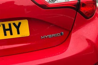 TOYOTA YARIS 1.5 VVT-h Y20 Bi-tone Hatchback 5dr Petrol Hybrid E-CVT Euro 6 (