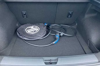 MG MG4 EV 49kWh SE Hatchback 5dr Electric Auto (170 ps)