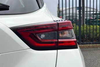 NISSAN JUKE 1.0 DIG-T Tekna SUV 5dr Petrol DCT Auto Euro 6 (s/s) (117 ps)