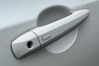 NISSAN JUKE 1.0 DIG-T Tekna SUV 5dr Petrol DCT Auto Euro 6 (s/s) (117 ps)