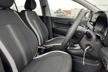 HYUNDAI i10 1.0 Advance Hatchback 5dr Petrol Auto Euro 6 (s/s) (63 ps)