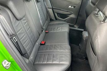 VAUXHALL MOKKA Electric 50kWh Ultimate SUV 5dr Electric Auto (136 ps)