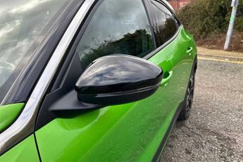 VAUXHALL MOKKA Electric 50kWh Ultimate SUV 5dr Electric Auto (136 ps)