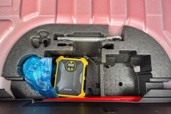 VAUXHALL Corsa Electric 50kWh Anniversary Edition Hatchback 5dr Electric Auto (136 ps)