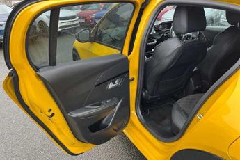 Peugeot E-208 GT Premium 50kWh Automatic (136ps)