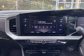 Vauxhall Mokka Electric  50 kWh (136 PS) Ultimate 5 Door Electric SUV Automatic *** 1 Ow