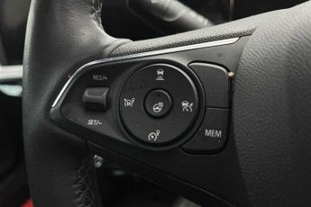 VAUXHALL MOKKA Electric 50kWh Ultimate SUV 5dr Electric Auto (136 ps)