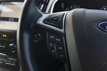 FORD S-MAX 2.0 EcoBlue Titanium MPV 5dr Diesel Auto Euro 6 (s/s) (150 ps)