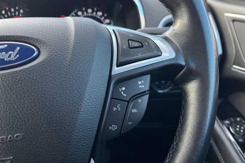 FORD S-MAX 2.0 EcoBlue Titanium MPV 5dr Diesel Auto Euro 6 (s/s) (150 ps)