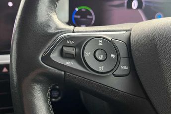 Vauxhall Mokka Electric 50kWh Ultimate SUV 5dr Electric Auto (136 ps)