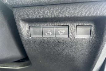 VAUXHALL GRANDLAND ELECTRIC 73kWh Ultimate SUV 5dr Electric Auto (213 ps)