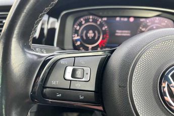 VOLKSWAGEN GOLF 2.0 TSI R Hatchback 5dr Petrol DSG 4Motion Euro 6 (s/s) (300 ps)