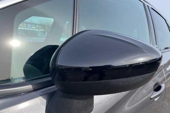 VAUXHALL CROSSLAND 1.2 Turbo Ultimate SUV 5dr Petrol Auto Euro 6 (s/s) (130 ps)