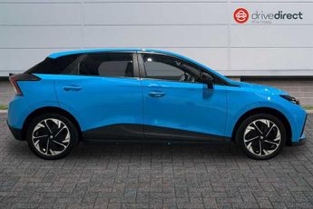 MG MG4 EV 64kWh SE Long Range Hatchback 5dr Electric Auto (203 ps)