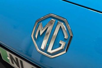 MG MG4 EV 64kWh SE Long Range Hatchback 5dr Electric Auto (203 ps)