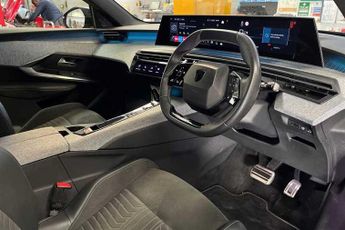 Peugeot E-3008 73kWh GT SUV 5dr Electric Auto (210 ps)