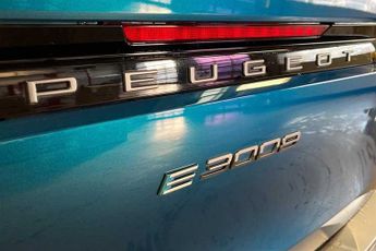 Peugeot E-3008 73kWh GT SUV 5dr Electric Auto (210 ps)