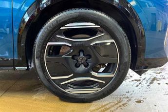 Peugeot E-3008 73kWh GT SUV 5dr Electric Auto (210 ps)