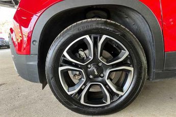 JEEP AVENGER 54kWh Summit SUV 5dr Electric Auto (156 ps)