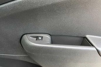 VAUXHALL CROSSLAND 1.2 Turbo Ultimate SUV 5dr Petrol Auto Euro 6 (s/s) (130 ps)