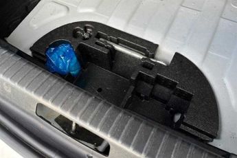 VAUXHALL MOKKA Electric 50kWh Ultimate SUV 5dr Electric Auto (136 ps)