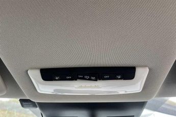 Nissan Leaf 39 kWh (150 PS) N-Connecta 5 Door Electric Hatchback *** 1 Priva