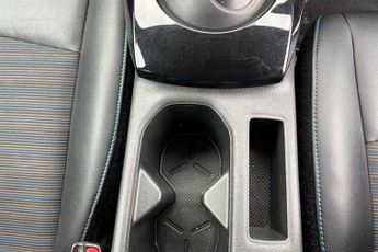 Nissan Leaf 39 kWh (150 PS) N-Connecta 5 Door Electric Hatchback *** 1 Priva