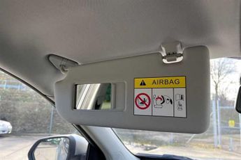 MG MG ZS 1.0 T-GDi (111 PS) Exclusive 5 Door Petrol SUV Automatic *** 1 O