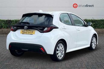 TOYOTA YARIS 1.5 VVT-h Icon Hatchback 5dr Petrol Hybrid E-CVT Euro 6 (s/s) (1