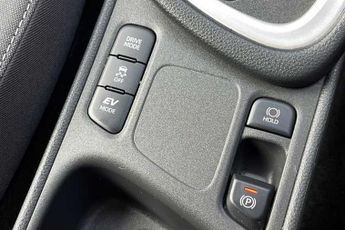 TOYOTA YARIS 1.5 VVT-h Icon Hatchback 5dr Petrol Hybrid E-CVT Euro 6 (s/s) (1