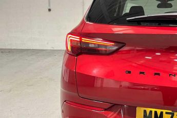 VAUXHALL GRANDLAND 1.2 Turbo Ultimate SUV 5dr Petrol Auto Euro 6 (s/s) (130 ps)