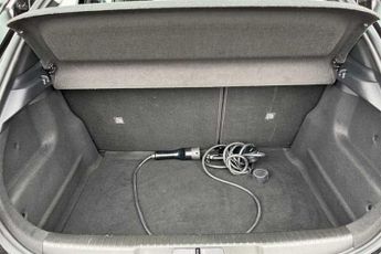 VAUXHALL MOKKA Electric 50kWh Design SUV 5dr Electric Auto (136 ps)