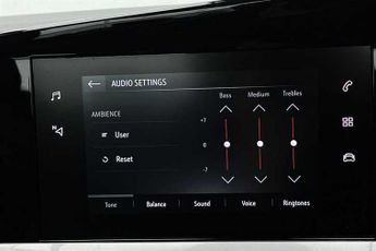 VAUXHALL MOKKA Electric 50kWh Design SUV 5dr Electric Auto (136 ps)