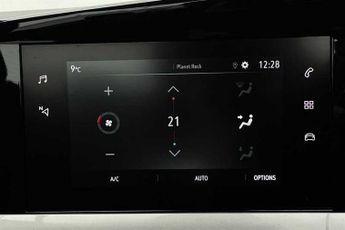 VAUXHALL MOKKA Electric 50kWh Design SUV 5dr Electric Auto (136 ps)