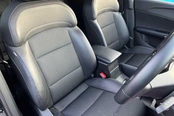 MG MG4 EV 64kWh Trophy Long Range Hatchback 5dr Electric Auto (203 ps)