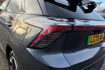 MG MG4 EV 64kWh Trophy Long Range Hatchback 5dr Electric Auto (203 ps)