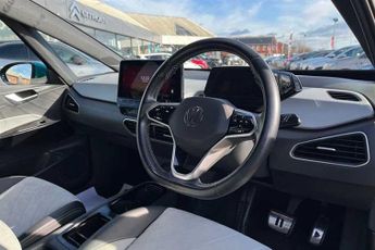 VOLKSWAGEN ID.3 Pro Performance 58kWh Family Hatchback 5dr Electric Auto (204 ps