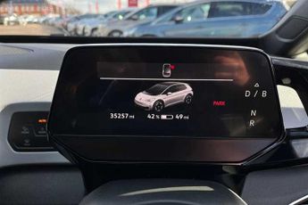 VOLKSWAGEN ID.3 Pro Performance 58kWh Family Hatchback 5dr Electric Auto (204 ps