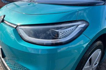 VOLKSWAGEN ID.3 Pro Performance 58kWh Family Hatchback 5dr Electric Auto (204 ps