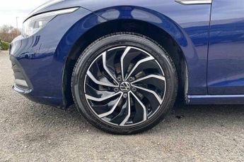 VOLKSWAGEN GOLF 1.5 eTSI MHEV Style Hatchback 5dr Petrol Hybrid DSG Euro 6 (s/s)