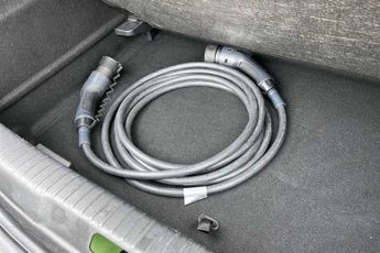 VAUXHALL MOKKA Electric 50kWh Ultimate SUV 5dr Electric Auto (136 ps)